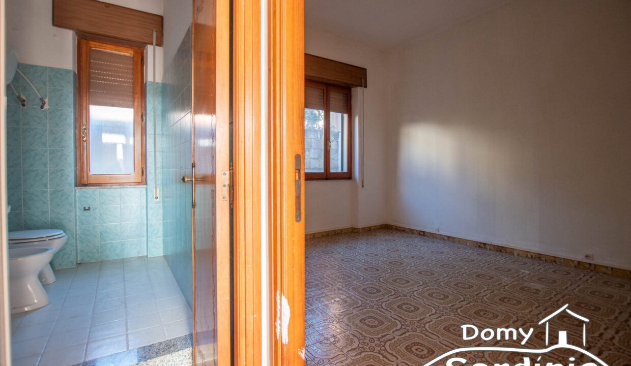 Apartmán na prodej na Sardinii-48