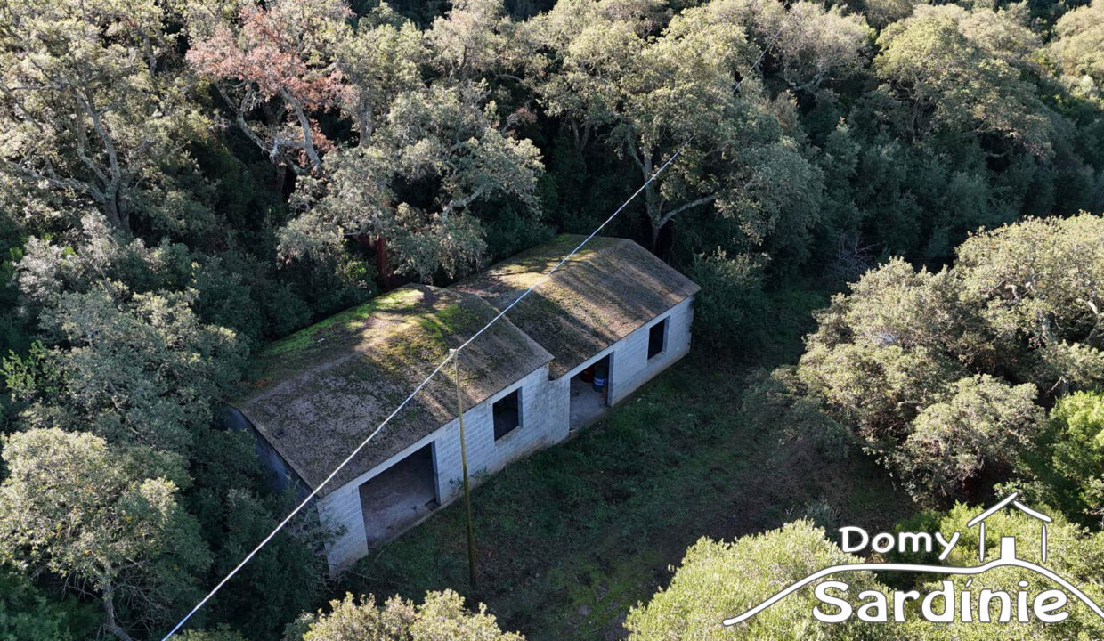 Farmářský dům na prodej na Sardinii-33