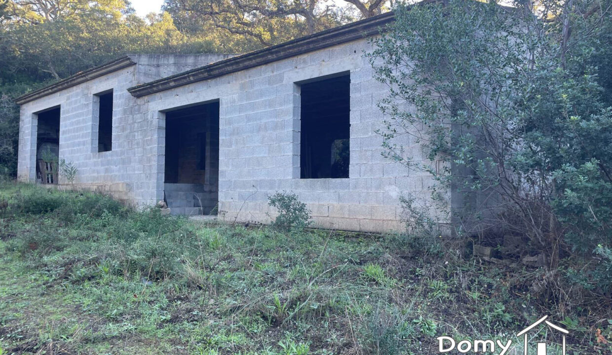 Farmářský dům na prodej na Sardinii-36