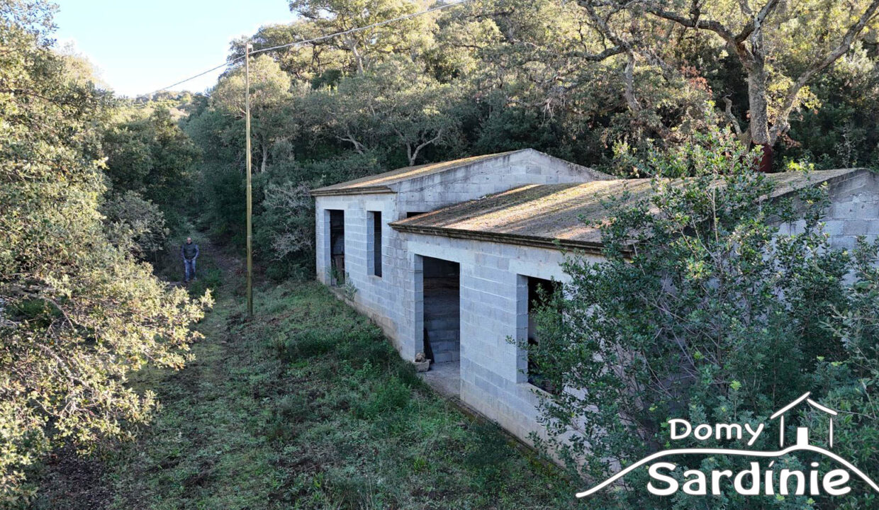 Farmářský dům na prodej na Sardinii-37