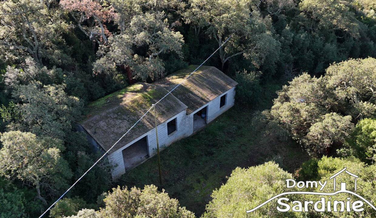 Farmářský dům na prodej na Sardinii-38