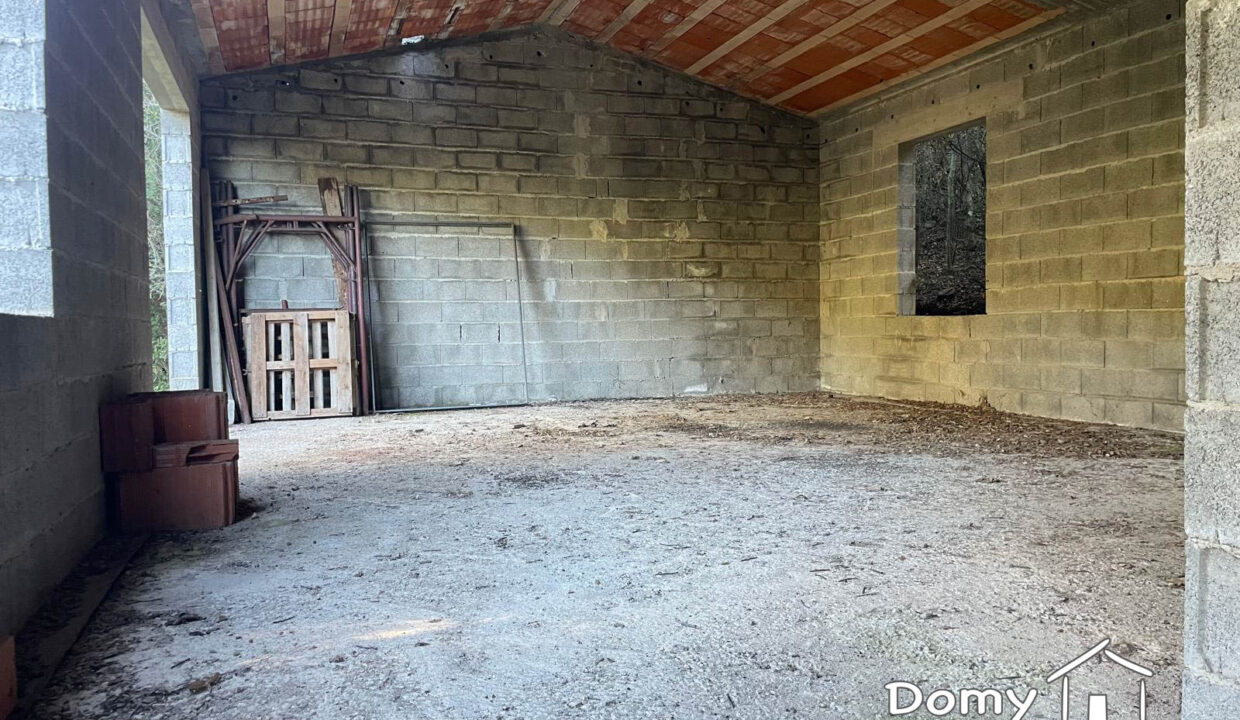 Farmářský dům na prodej na Sardinii-41