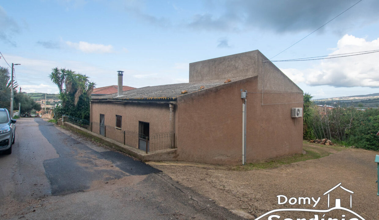 House for sale in Sardinia-31