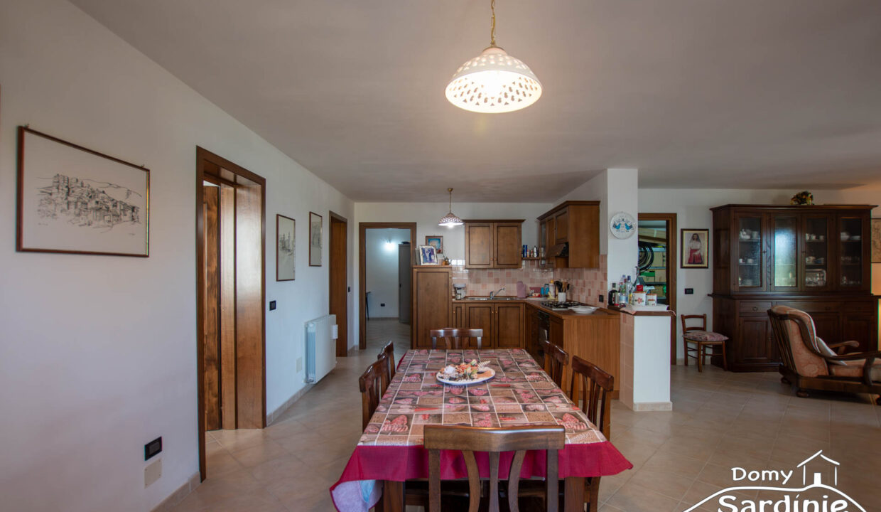 Vila na prodej na Sardinii-36