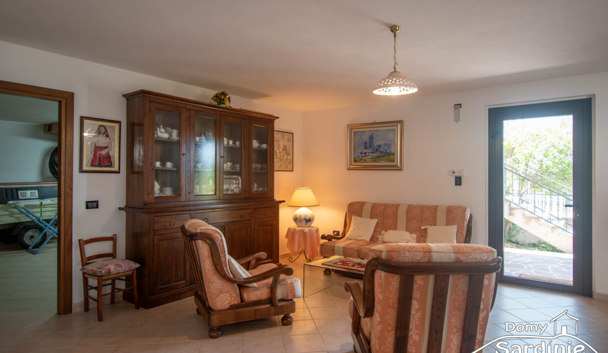 Vila na prodej na Sardinii-44
