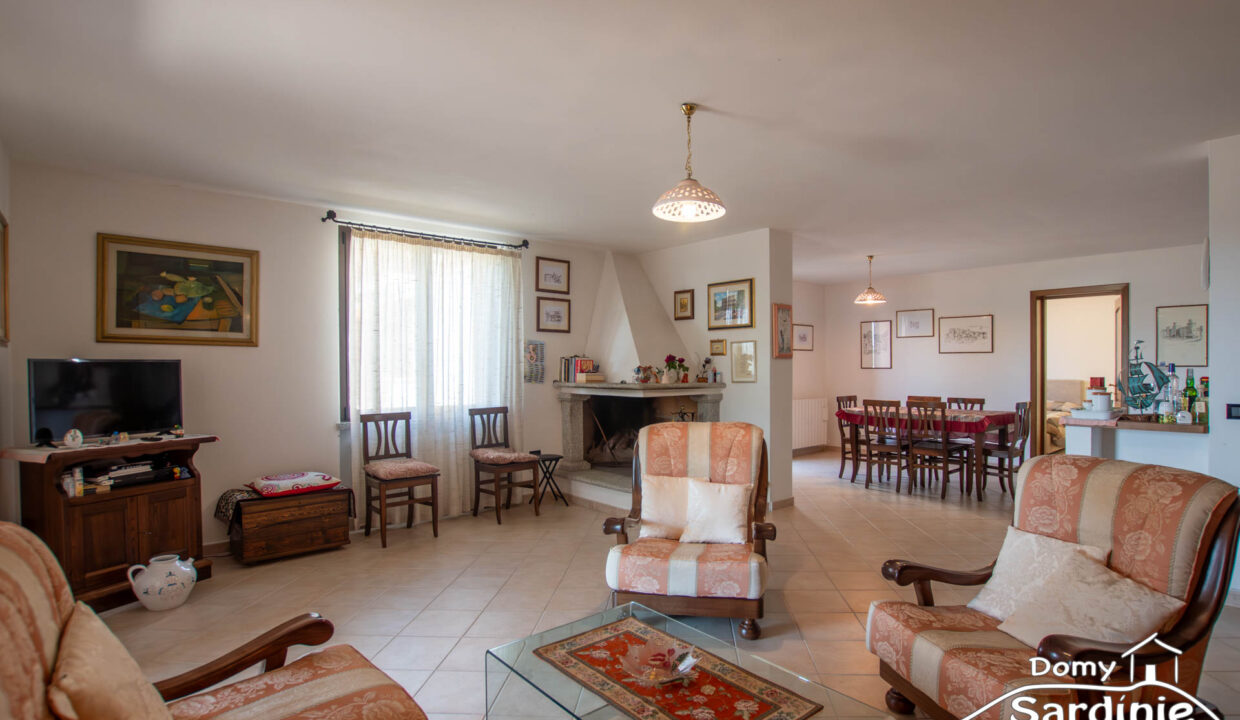 Vila na prodej na Sardinii-45