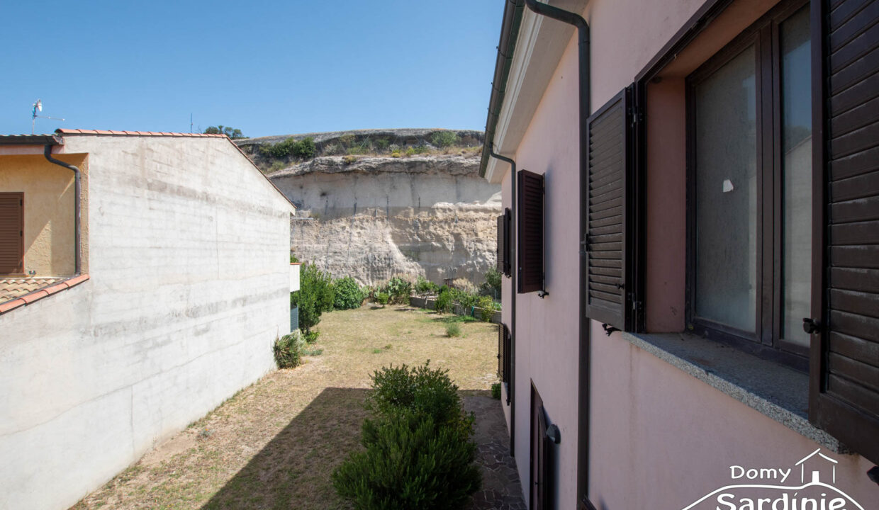 Vila na prodej na Sardinii-71