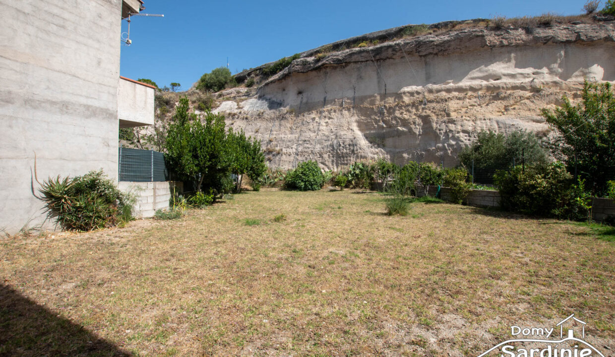 Vila na prodej na Sardinii-76